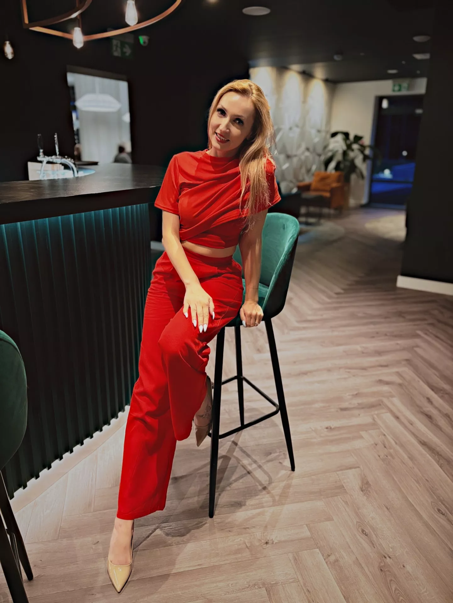 Roksana Skynova w czerwieni od stóp do głów! Tak wygląda gwiazda disco polo poza sceną