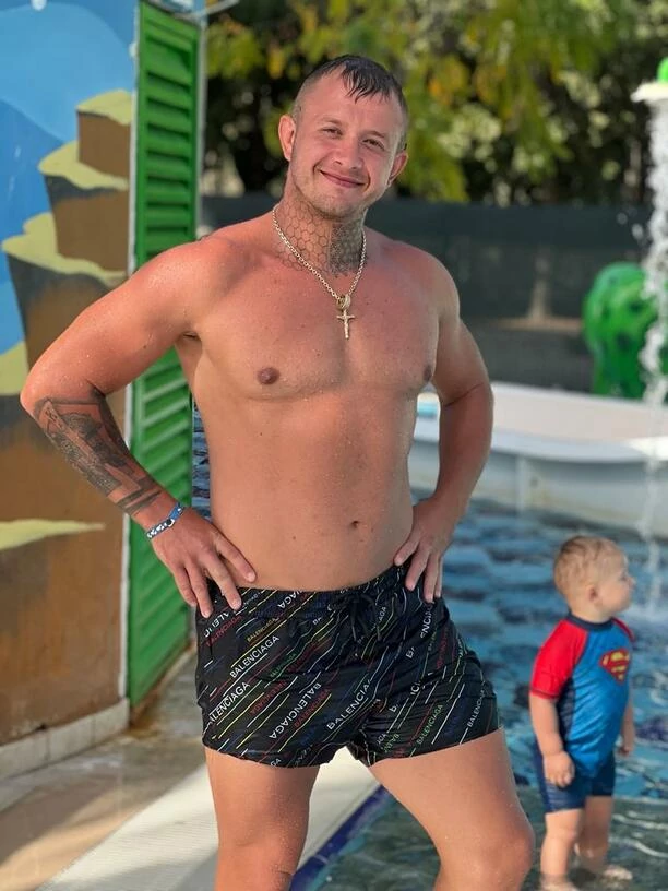 Tylko u nas! Dawid Narożny wygrał zakład i wyleciał na wakacje! Kto zasponsorował wyjazd?! Nie uwierzycie o co poszło! 