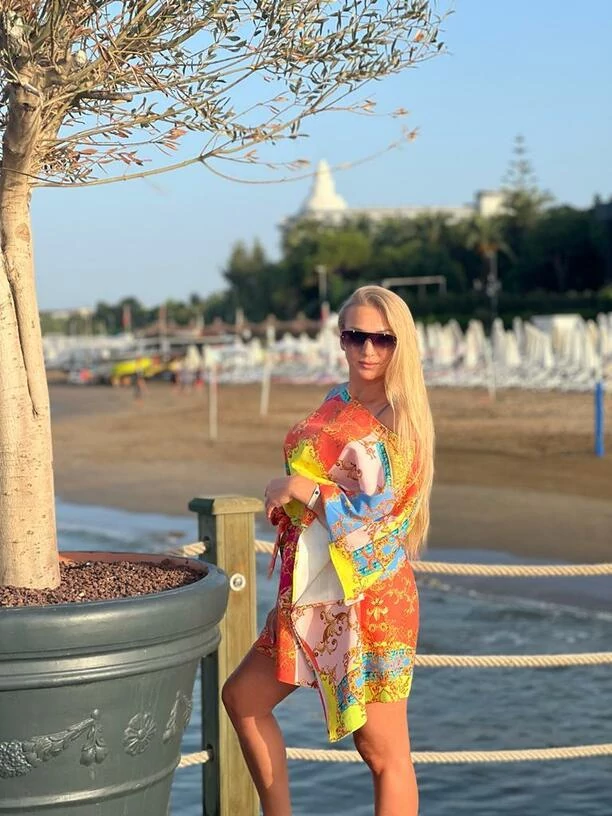 Tylko u nas! Dawid Narożny wygrał zakład i wyleciał na wakacje! Kto zasponsorował wyjazd?! Nie uwierzycie o co poszło! 