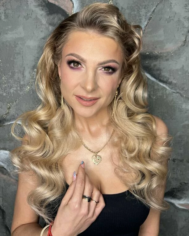 Magdalena Narożna Piękni i Młodzi jak 20-latka! Po raz kolejny zaskakuje