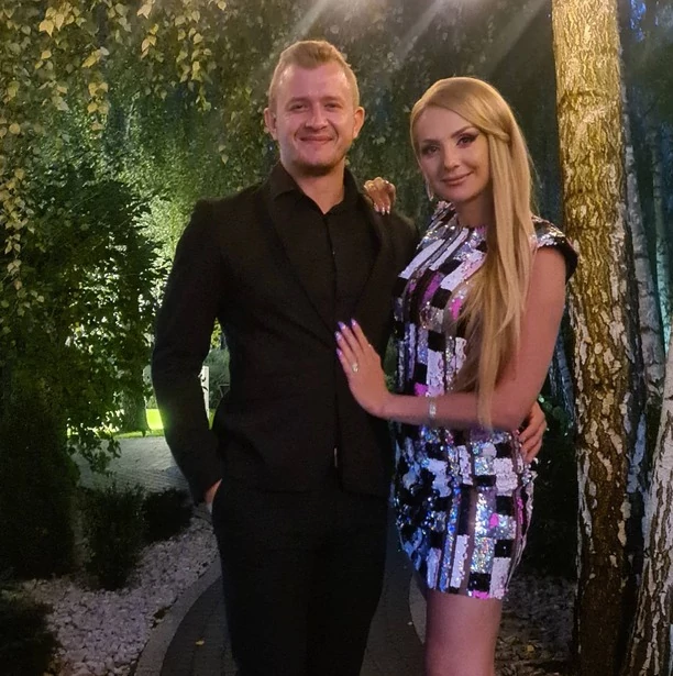 Joanna Narożna to najpiękniejsza żona w branży disco polo?! Zobaczcie piękną partnerkę Dawida Narożnego