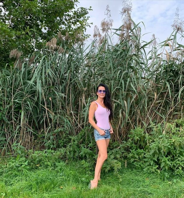 Prześliczna gwiazda disco polo zachwyca idealną figurą! Ma na to niezawodną receptę! 