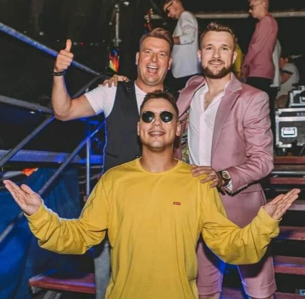 Defis oraz MiłyPan szykują wspólną produkcję z Power Play? Nowe trio na horyzoncie w świecie disco polo!