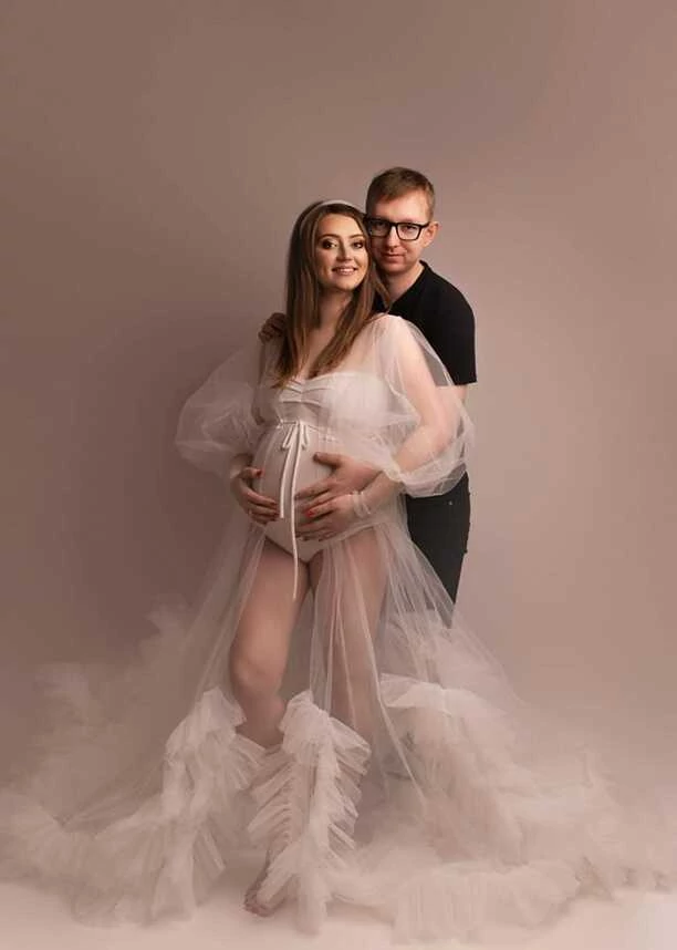 Wokalistka disco polo w zaawanasowanej ciąży! Gwiazda pokazała ciążowy brzuszek! [FOTO]