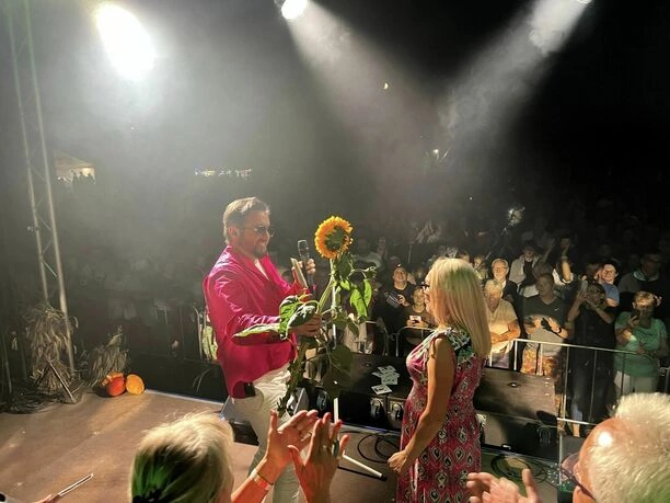 Gwiazdor disco polo łączy pokolenia?! Wyjątkowy koncert Andre w Milikowie! 