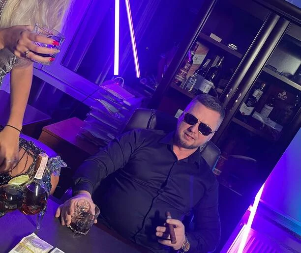 Krystian Pudzianowski pokazuje nowe oblicze - zobacz zwiastun najnowszego teledysku Pudzian Band i zachwyć się pięknem | VIDEO