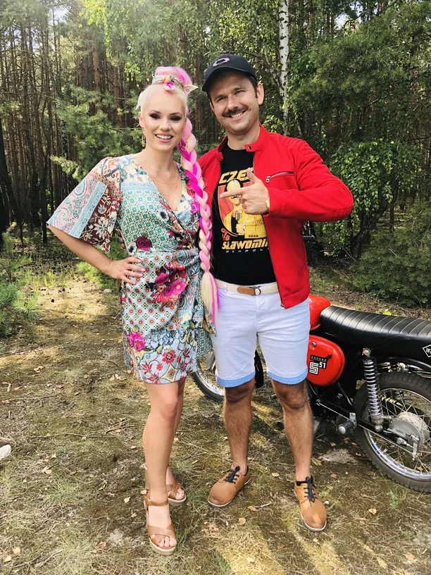 Wielka premiera?! Grupa disco polo Weź nie Pytaj nagrała nowość w duecie ze Sławomirem! Zobaczcie gorący materiał! 