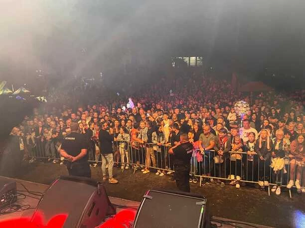 Andre w Zarzeczu - Niezapomniane Show w Rytmie Disco Polo
