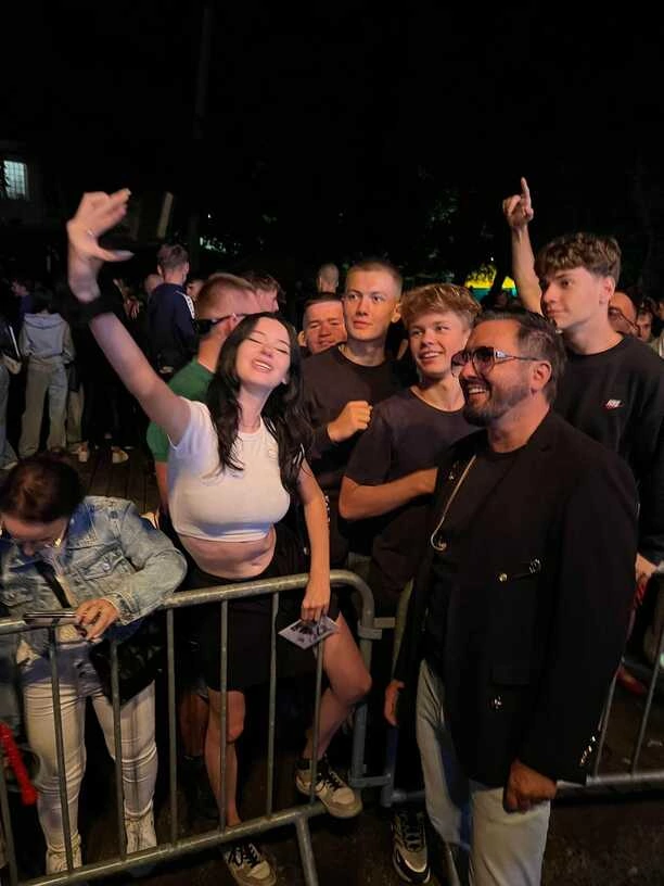 Andre w Zarzeczu - Niezapomniane Show w Rytmie Disco Polo
