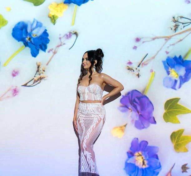 Ta wokalistka disco polo oszałamia swoją urodą! Zobacz gorące zdjęcia Mileny Grzywacz, które robią furorę na Instagramie!