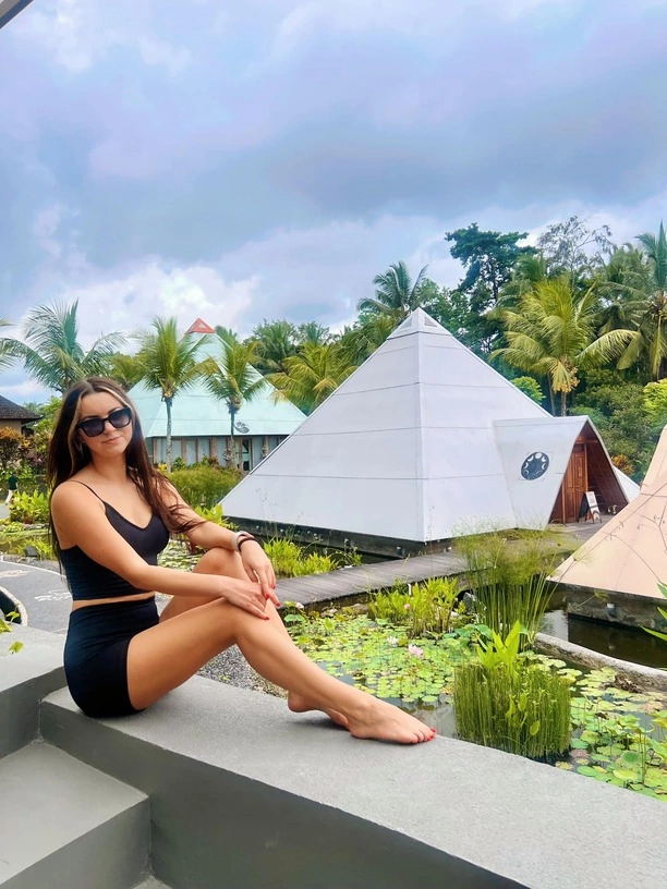 Angelika Żmijewska wokalistka disco polo na wakacjach! Wybrała Bali!