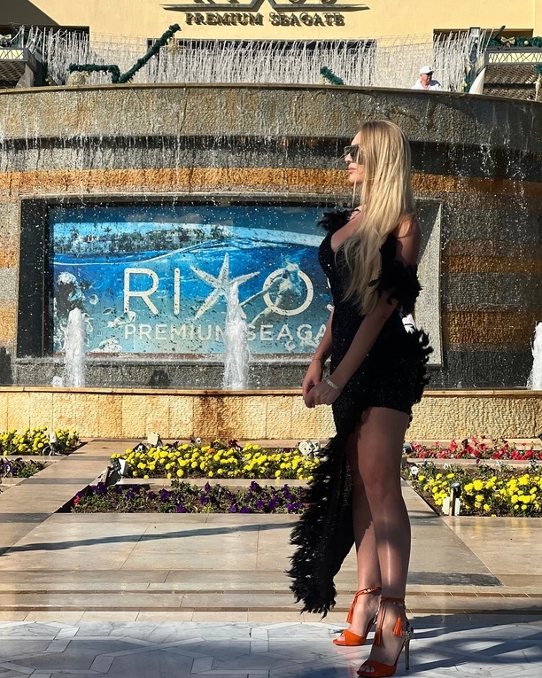 Zobacz, Jak Joanna Narożna oczarowała wszystkich! Te nogi to czysty ogień w świecie disco polo