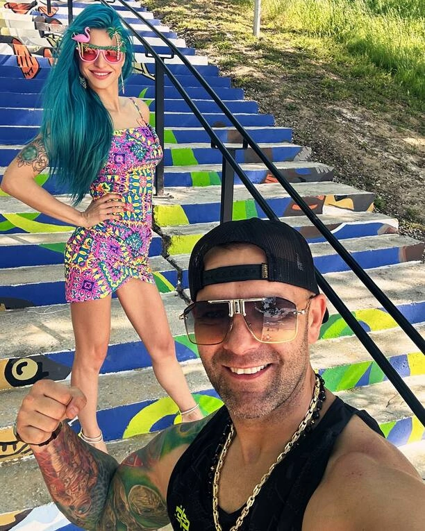 Agbe poczuła lato! Zobacz jej piękne długie nogi! | ZDJĘCIA