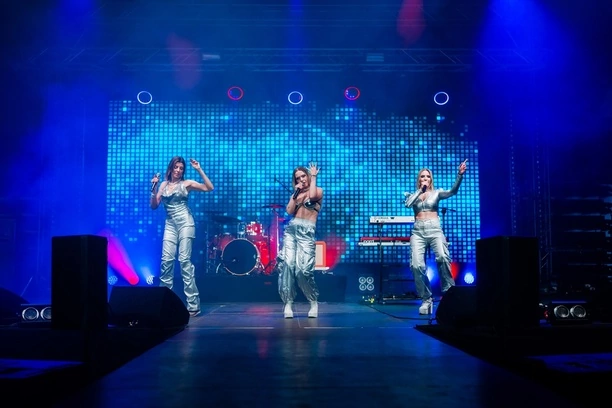 Andrzejkowa Gala Gwiazd w Radomiu! Wielkie gwiazdy, tłumy w hali! Zobacz SUPER fotorelację!