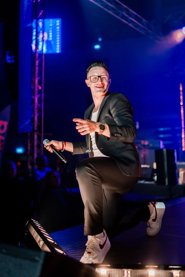 Andrzejkowa Gala Gwiazd w Radomiu! Wielkie gwiazdy, tłumy w hali! Zobacz SUPER fotorelację!