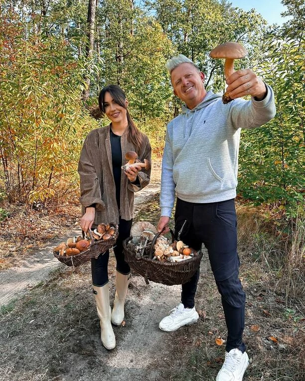 Lider DBomb na grzybobraniu! Bartek Padyasek i Natalia Troczyńska w lesie – zobacz ich niezwykłe zdjęcia!

