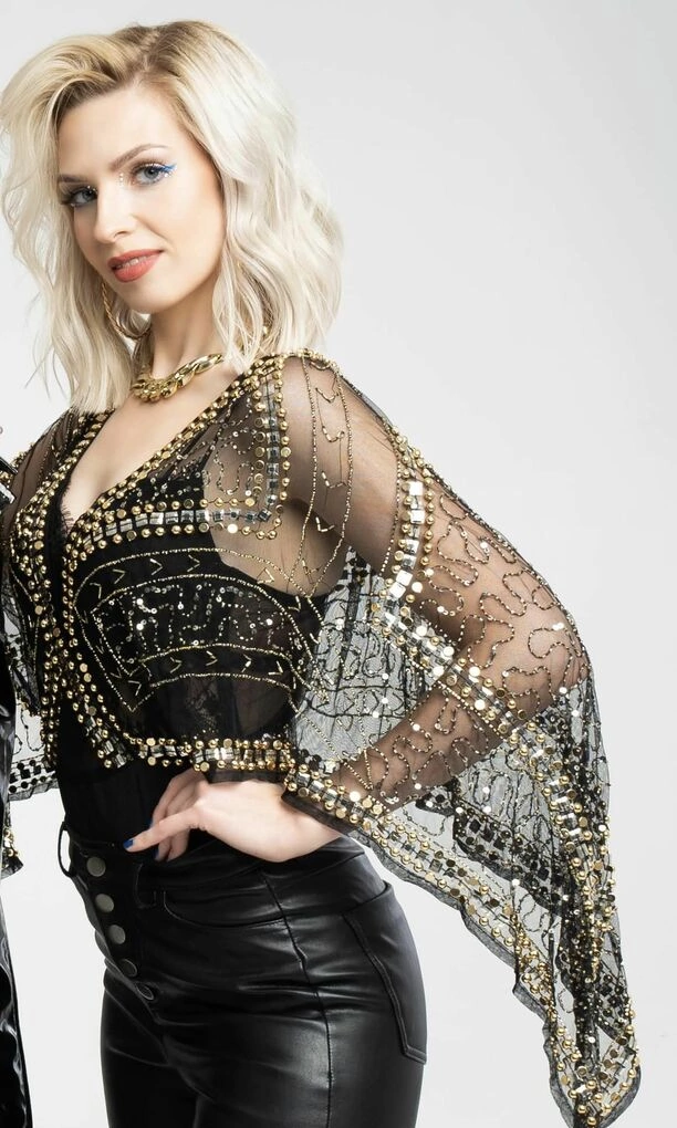 Poznajcie Olgę Siemieniecką nową wokalistkę Top Girls. Zobaczcie jej pierwszą sesję zdjęciową