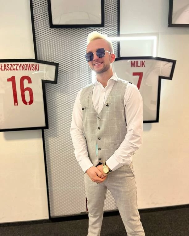 Kamil Kossakowski DiscoBoys spełnił marzenia! O tym marzą TOPOWE gwiazdy! To wielka chwila dla młodego gwiazdora disco polo! 