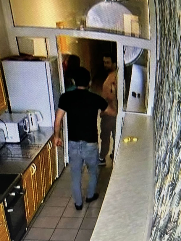 PILNE! Atak nożem na znanego producenta teledysków disco polo. Co stało się naprawdę? Interweniowała Policja| ZDJĘCIA