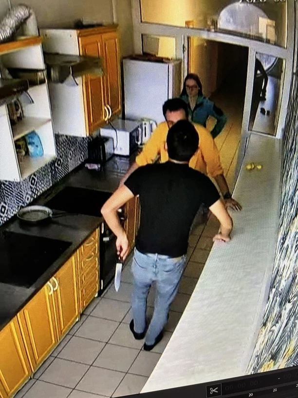 PILNE! Atak nożem na znanego producenta teledysków disco polo. Co stało się naprawdę? Interweniowała Policja| ZDJĘCIA