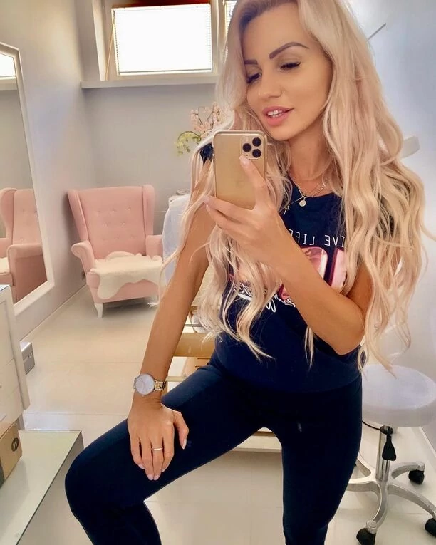 Agnieszka Drewnicka Exaited pokazała się z dorosłą córką! Fani w szoku! Kobiety wyglądają jak siostry! 