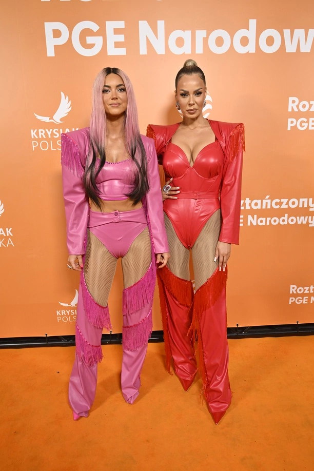 WOW! Stroje Angeliki Żmijewskiej i Pauli Karpowicz Zimeckiej z Topky zrobiły furorę na PGE Narodowym