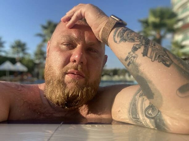 Nowa gwiazda disco polo ważyła 160 KG! Darius Von Prais zmienił się nie do poznania!