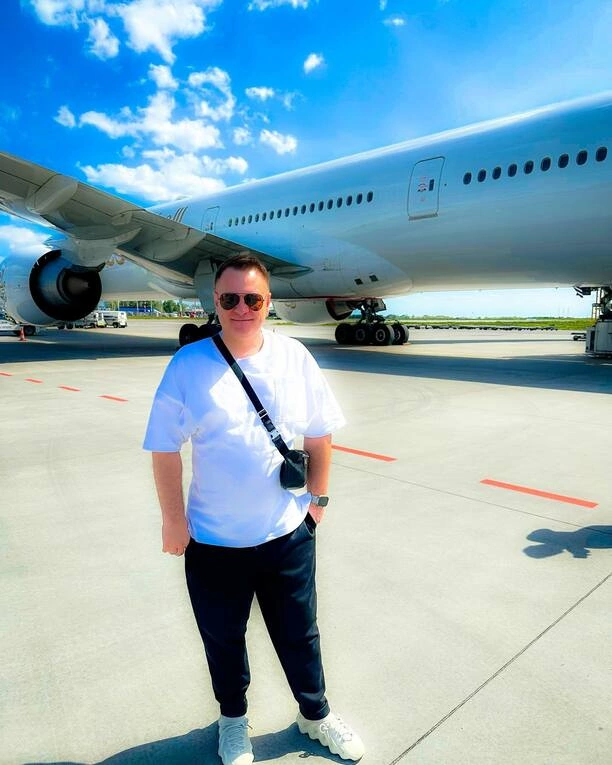 Gwiazdor zespołu Classic na wakacjach w Dubaju! Zobaczcie zdjęcia