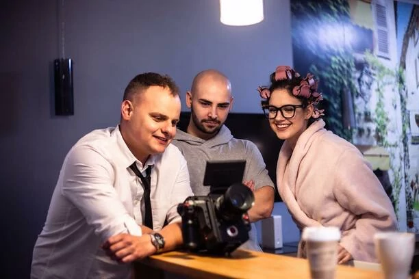 Popularny wokalista disco polo zdradza kulisy swojej nowej produkcji! Zapowiada się muzyczny sztos?! 