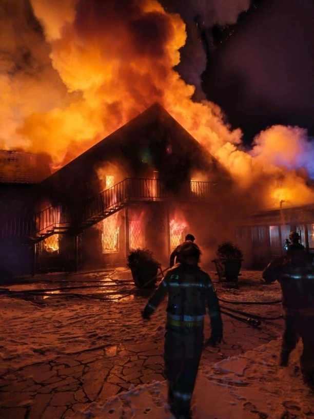 "Straciliśmy wszystko" dramatyczne słowa właścicieli klubu Mega Music Wilga! Klub spłonął całkowicie!