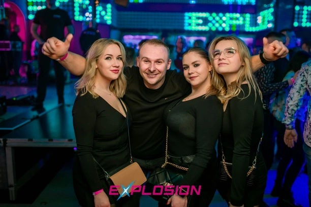 Joker i tłumy na jego koncercie świątecznym w klubie Explosion w Warszawie