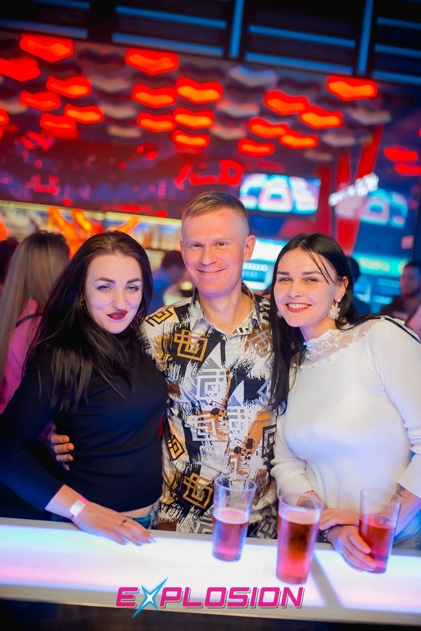 Joker i tłumy na jego koncercie świątecznym w klubie Explosion w Warszawie