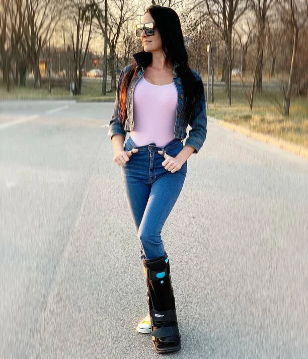 Wokalistka disco polo dochodzi do siebie po ciężkiej operacji! Artystka przekazała radosną nowinę! 