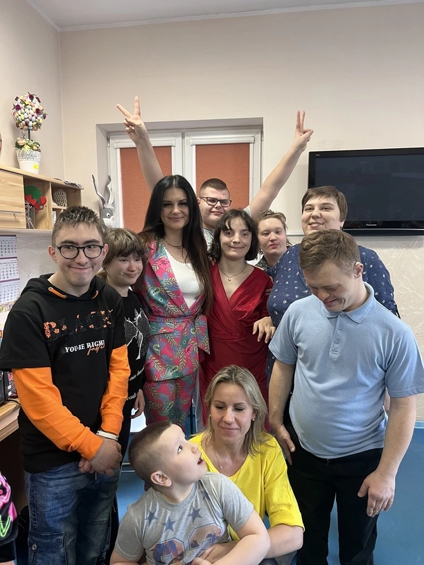 Odważny krok! Znana wokalistka disco polo Iness zaskoczyła tą decyzją wielu Polaków! Taka jest naprawdę! 