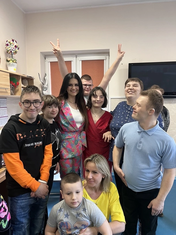 Odważny krok! Znana wokalistka disco polo Iness zaskoczyła tą decyzją wielu Polaków! Taka jest naprawdę! 