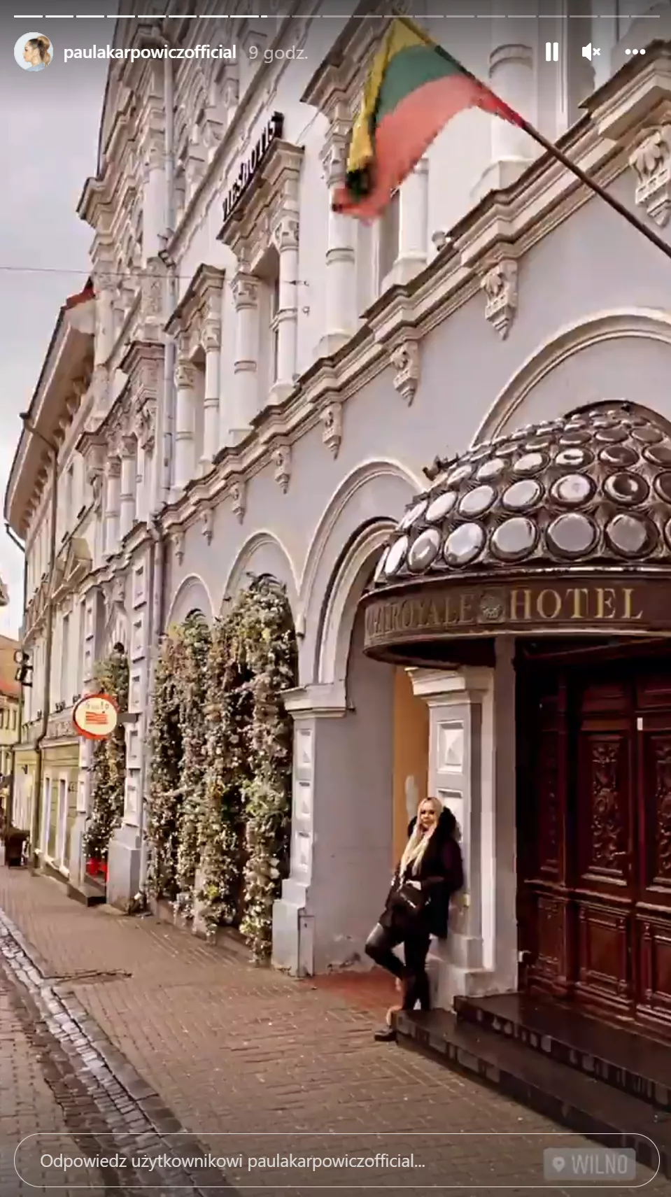 Paula Karpowicz spędza czas w Wilnie z narzeczonym! Fanki zachwycone stylizacją gwiazdy disco polo! Pytają skąd!