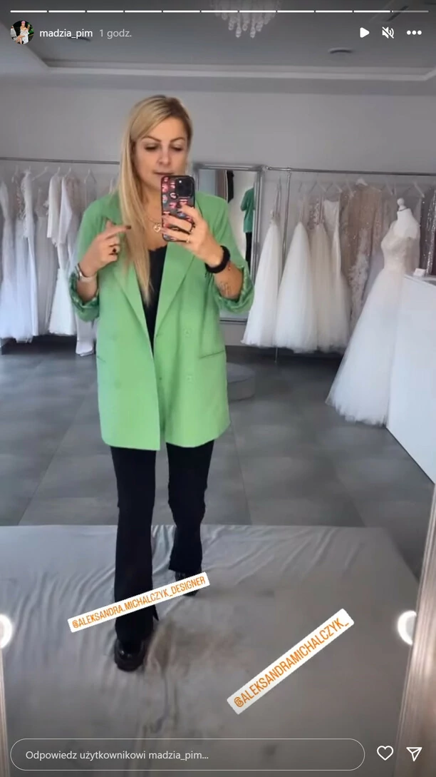 SZOK! Magda Narożna Piękni i Młodzi bierze ślub?! Gwiazda disco polo zachwyca w salonie sukien ślubnych! Pokazała kilka modeli! 