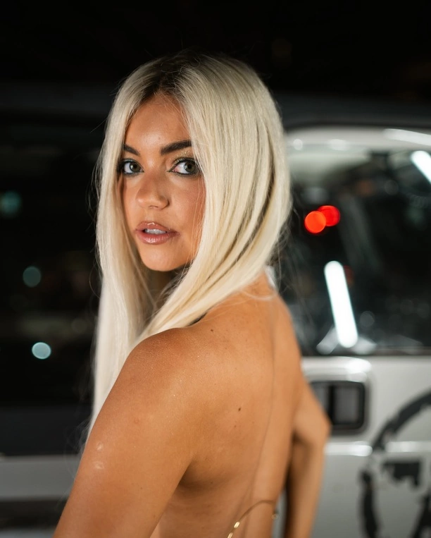 Najpiękniejsza w disco polo zachwyca nowymi zdjęciami?! Angelika Żmijewska olśniewa wdziękiem

