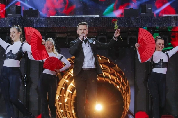 Grupa Defis dała czadu! Ich występ zapamiętamy na długo! Cała Polska zachwycona Karolem Zawrotniakiem