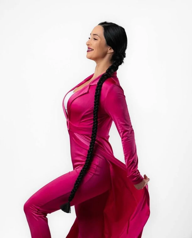 Emilia Sanecka z zespołu Daj to Głośniej gwiazdą Sylwestra Marzeń TVP Artystka disco polo opublikowała gorące zdjęcia i ważne informacje!