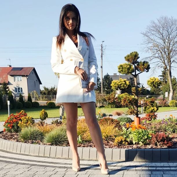 Cudowna wokalistka disco polo zachwyca pięknym ciałem i nie tylko! Fani nie szczędzą komplementów! 