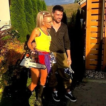 Wielki powrót znanej wokalistki disco polo?! Gwiazda wspólnie z zespołem przygotowała wyjątkową premierę! 