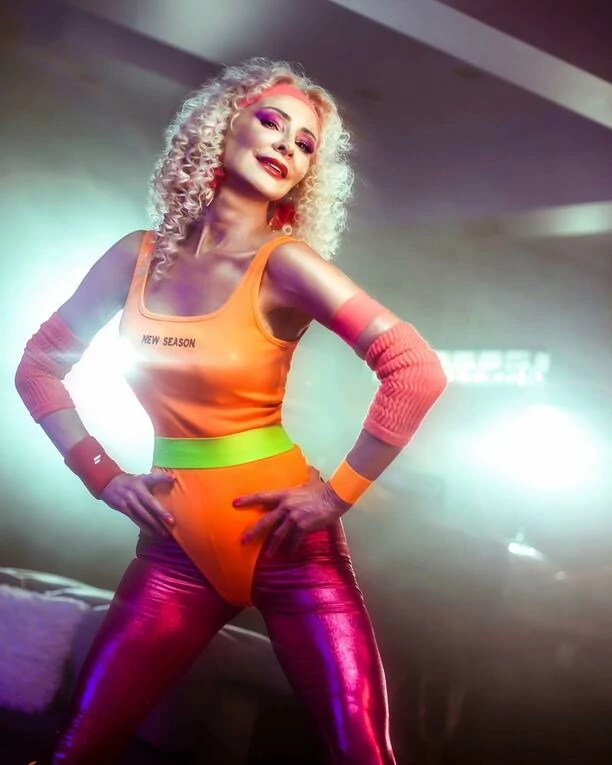 Znana wokalistka disco polo Elwira Mejk odkryła w sobie nastolatkę! Gwiazda zaskakuje tym, co trafiło do sieci! 