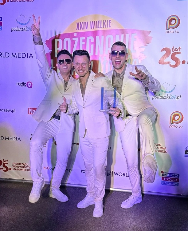 10-lecie zespołu Playboys na Pożegnaniu Lata w Iłowie! Niezapomniane emocje, tłumy pod sceną i gwiazdy disco polo

