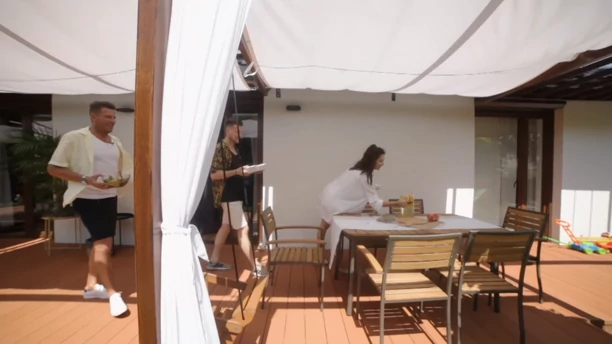 Co skrywa posiadłość uwielbianego gwiazdora disco polo?! Sylwester Gazda z formacji Power Play zdradził jak mieszka!