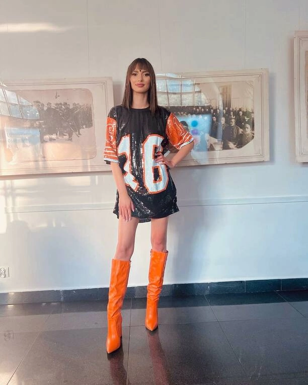 Co za stroje! Gwiazdy disco polo - zespół Szpilki zachwycają niecodzienną stylizację! Nie uwierzycie co ubrały!