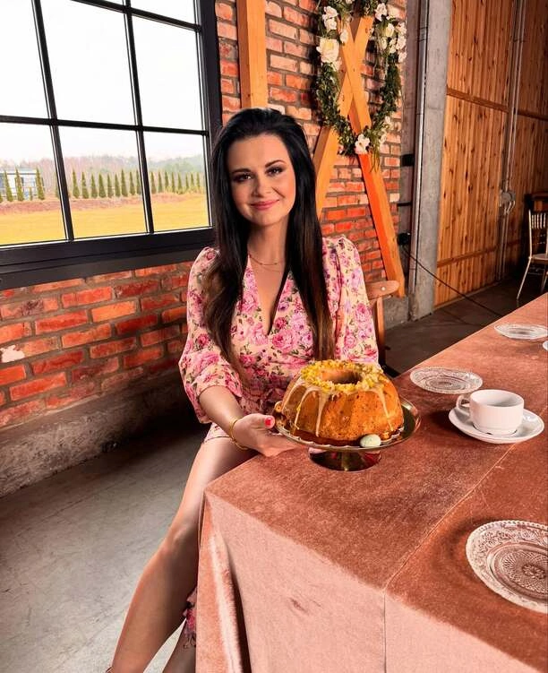 Czy Iness to najpiękniejsza wokalistka disco polo? Nowe zdjęcie rozgrzało fanów do czerwoności!