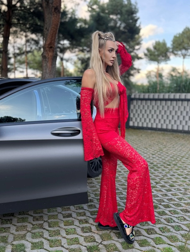 Mega gorące fotki Joanny Narożnej. Opadną Wam szczęki!