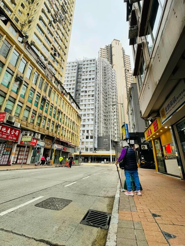 Marcin Kotyński: prezenter disco polo, którego spotkacie na całym świecie! Marcin to zapalony podróżnik.