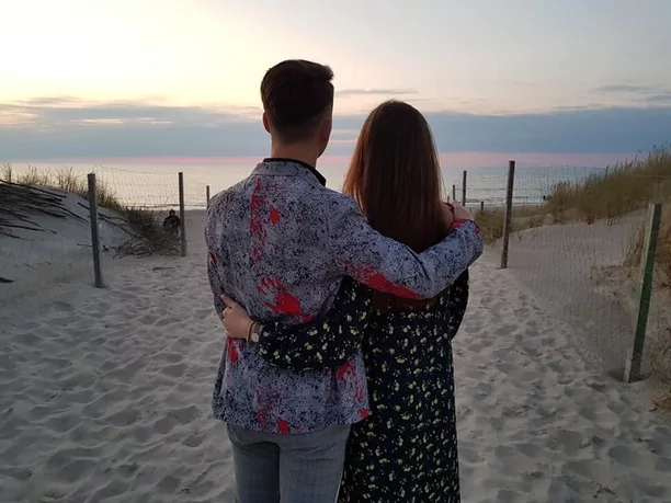 Wyjątkowy jubileusz uwielbianego gwiazdora disco polo! Pora otwierać szampana! Jest niespodzianka! 